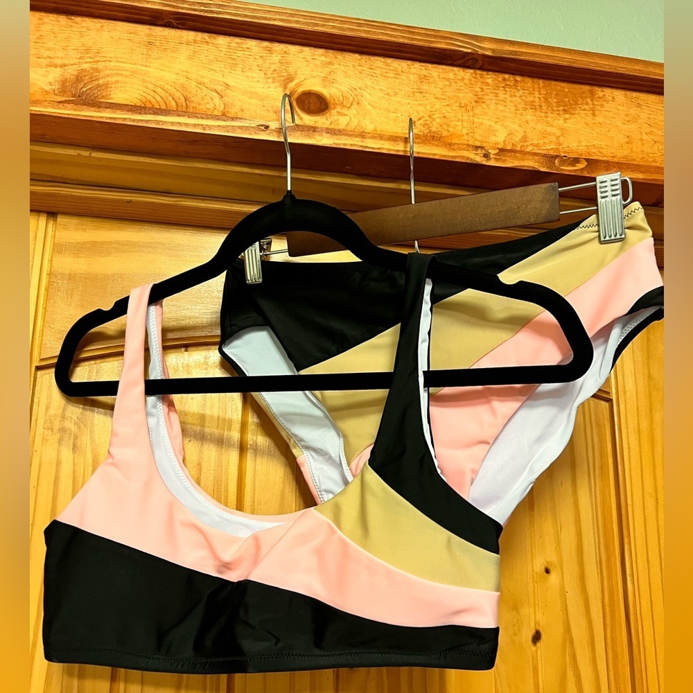 Colorblock Bikini Set​